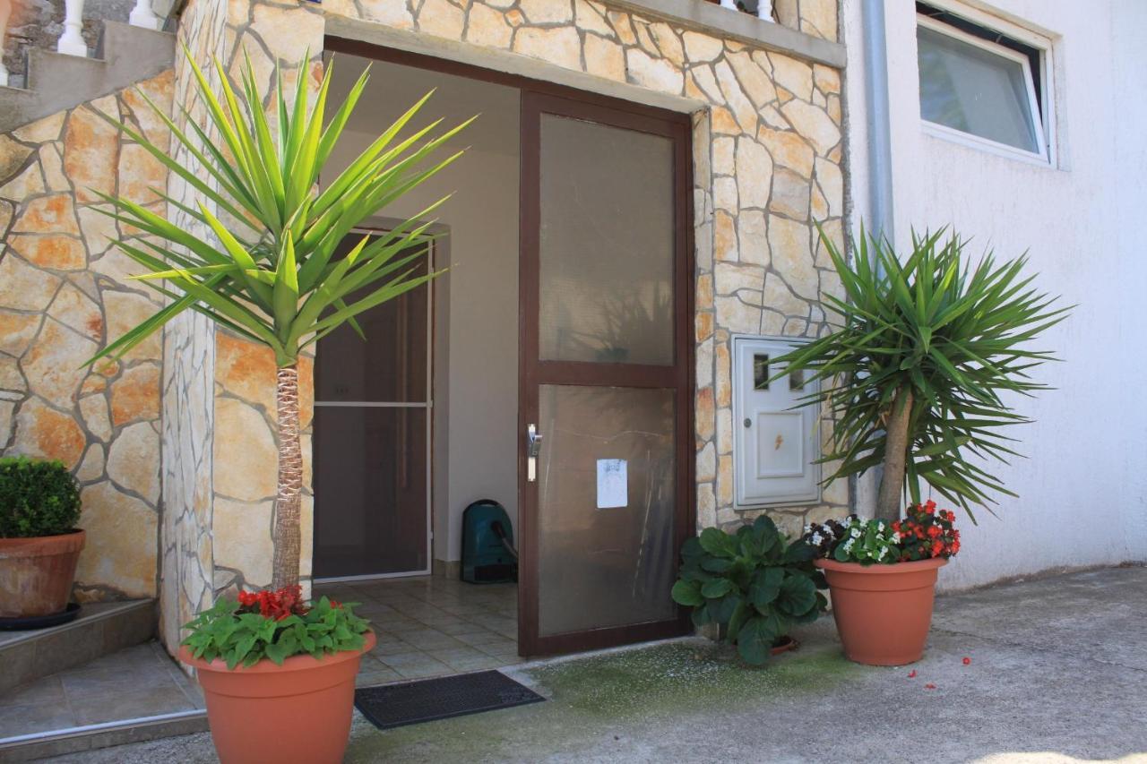 Apartments With A Parking Space Sali, Dugi Otok - 8084 Exterior foto