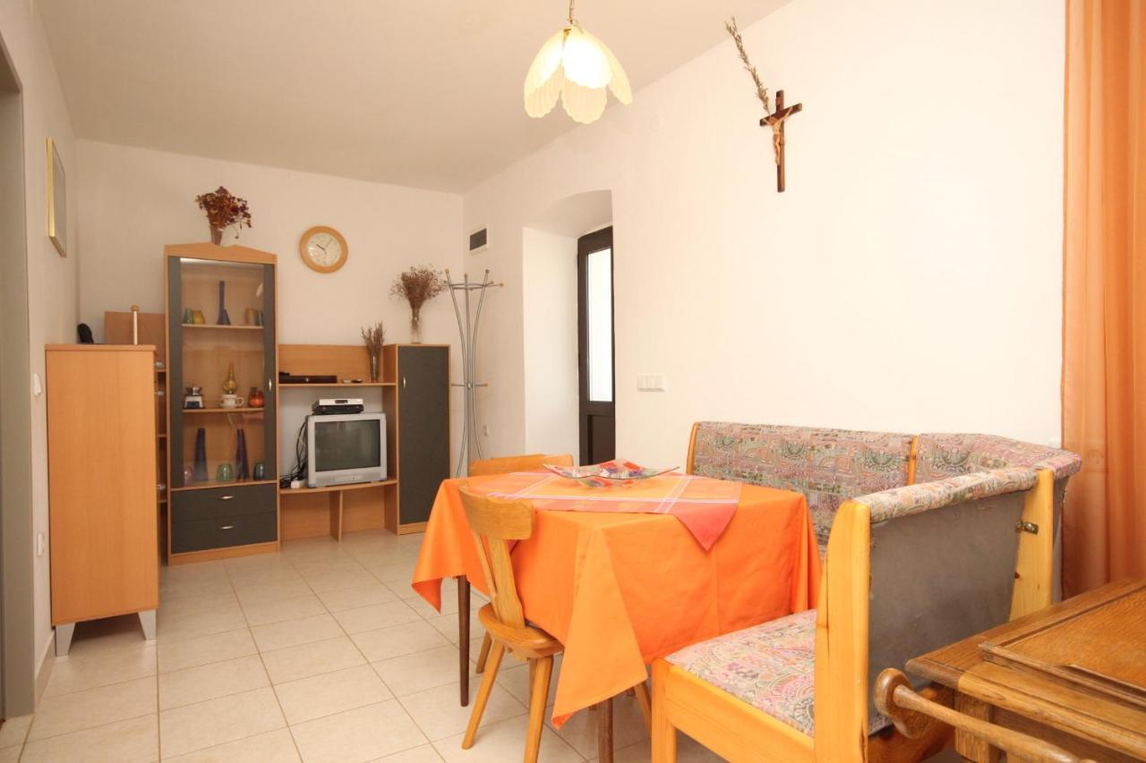 Apartments With A Parking Space Sali, Dugi Otok - 8084 Exterior foto