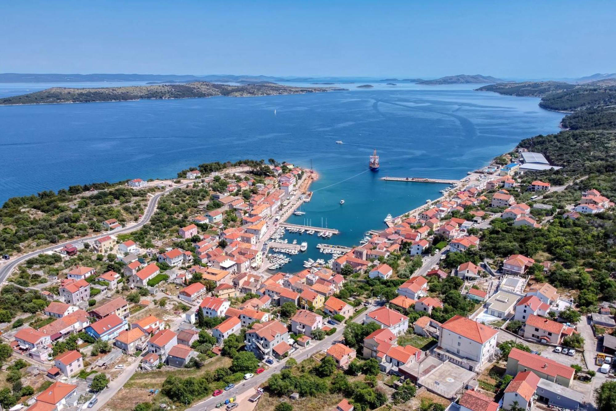 Apartments With A Parking Space Sali, Dugi Otok - 8084 Exterior foto